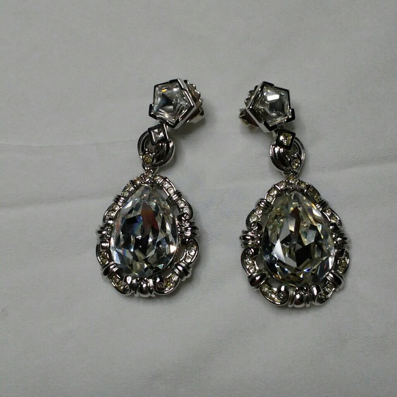 Chandelier earrings fauceted  cuts silver clear - Picture 3 of 4